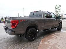 2022 Ford F-150 XLT 4WD 5.5' Box ! LOW KMS | SPORT PKG | SUNROOF - Photo 9