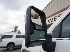 2024 GMC Sierra 3500HD 4WD Crew Cab | FLAT DECK | LOW KMS!! - Photo 12
