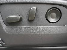 2024 GMC Sierra 3500HD 4WD Crew Cab | FLAT DECK | LOW KMS!! - Photo 28