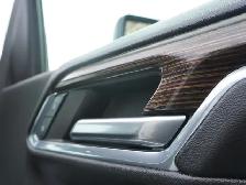 2024 GMC Sierra 3500HD 4WD Crew Cab | FLAT DECK | LOW KMS!! - Photo 39