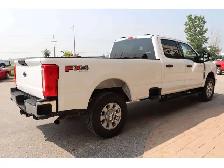 2024 Ford F-350 FX4 PREMIUM 7.3L V8 4X4, LOADED, HD GVW & 8FT BO - Photo 9