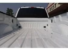 2024 Ford F-350 FX4 PREMIUM 7.3L V8 4X4, LOADED, HD GVW & 8FT BO - Photo 13