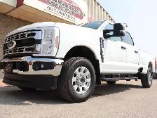2024 Ford F-350 FX4 PREMIUM 7.3L V8 4X4, LOADED, HD GVW & 8FT BO - Photo 16