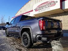 2024 GMC Sierra 1500 ELEVATION X31 OFF RD 4X4, 5.3L V8, LOADED & - Photo 17