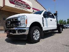 2023 Ford F-350 XLT 4WD Crew Cab 8' Box - Photo 6