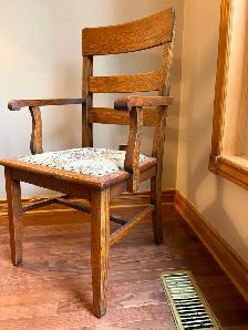 Solid Wood Chair - Photo 3