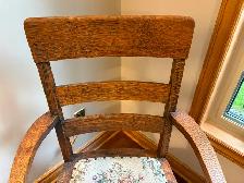 Solid Wood Chair - Photo 4