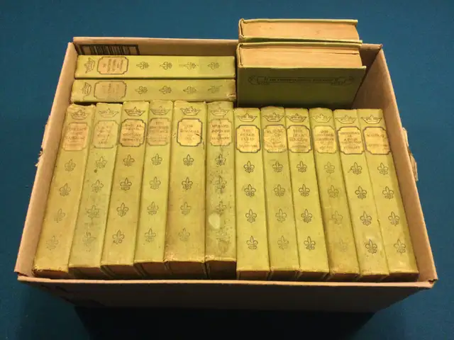 20 Agatha Christie Collected Works 1902, $40