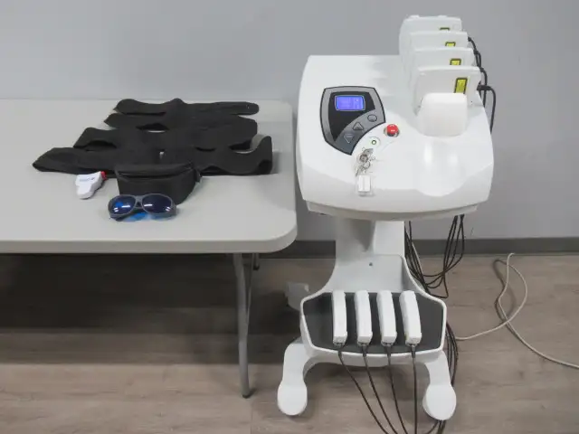 Chromogenex I-Lipo 8-paddle diode IPL