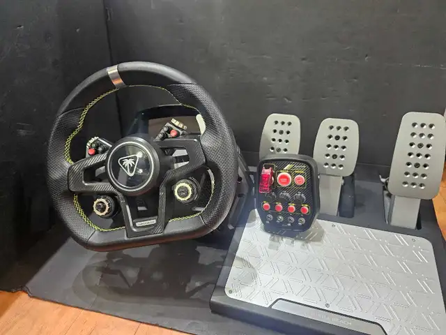 Turtle Beach Velocity ONE Race Wheel w/pedals XBOX/PC