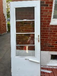storm door - Photo 3