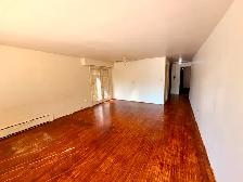 Spacious 2F Unit in a Quiet 3-Storey Building!!