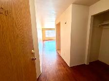Spacious 2F Unit in a Quiet 3-Storey Building!! - Photo 4