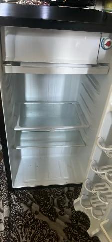 Danby Designer Fridge / Freezer - Photo 2