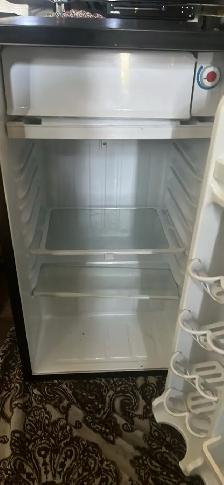 Danby Designer Fridge / Freezer - Photo 3