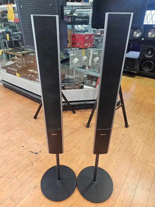 Sony Tower SS-TS83 Standing Speaker Pair