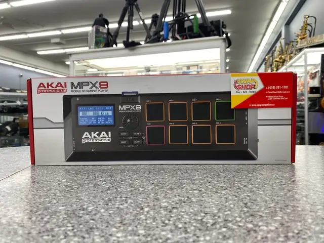 AKAI Professional MPX8  Mobile SD Sample Player