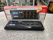 AKAI Professional MPX8  Mobile SD Sample Player - Photo 2