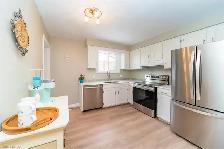 236 St Augustine Dr, St. Catharines - 3 Bedroom Main Unit - Photo 13