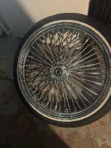 mag pour harley  nerves 21 pouces $400 plus$220 pneu