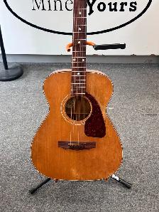 Guild A25-NT HR Acoustic Guitar (90s) - Photo 2