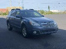 2014 Subaru Outback ........( AS TRADE )