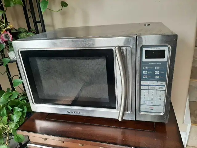 Microwaves for sale