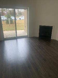For Rent: Condo in LaSalle. 2 Bed, 2 Bath. - Photo 8