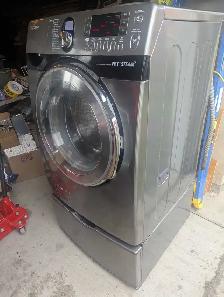 Samsung Washer, Fully Loaded on Drawer Pedestal - Photo 7
