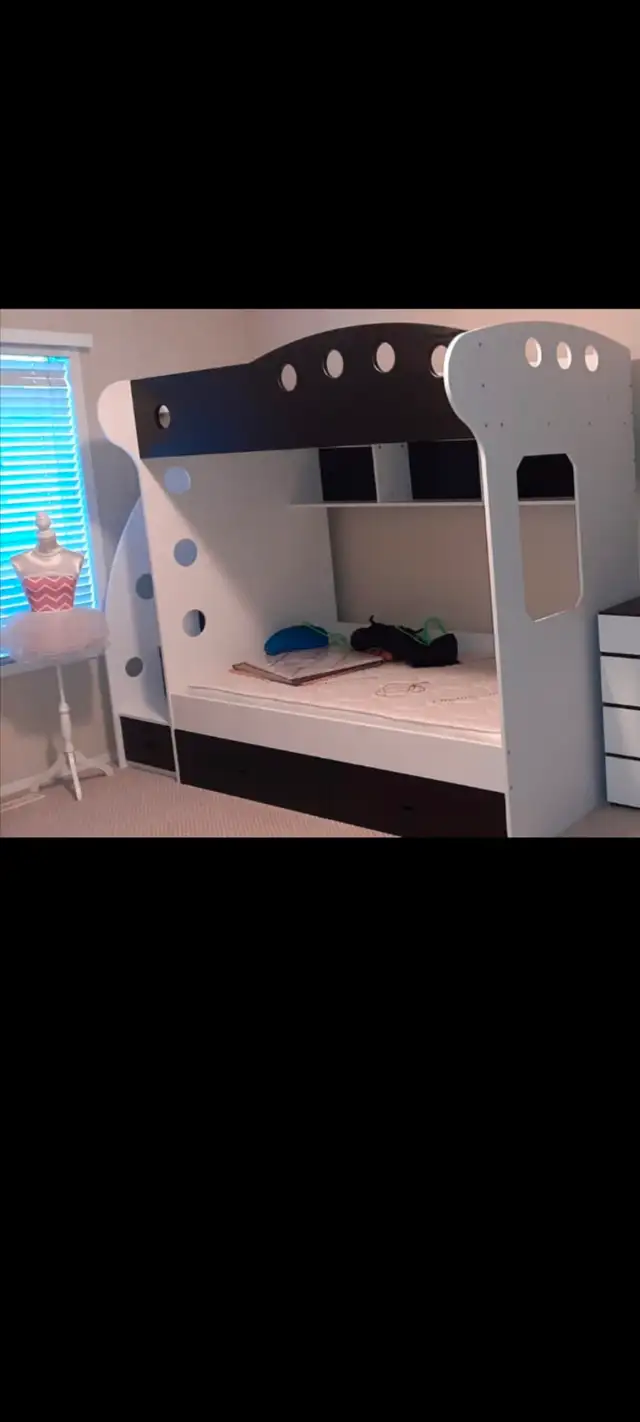 Bunk Bed with Storage (Twin   Twin)