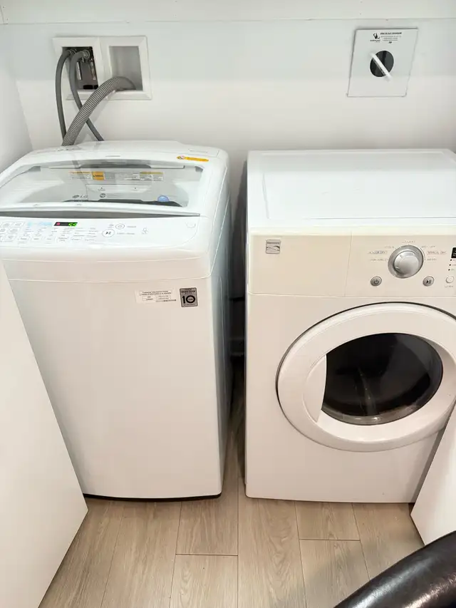ensemble laveuse LG   sécheuse Kenmore