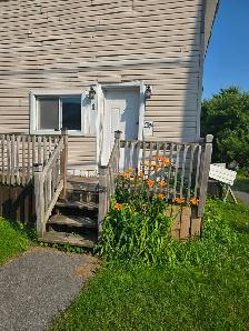 3 Bedroom- Country living Unit Available - Photo 4