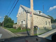 3 Bedroom- Country living Unit Available - Photo 8