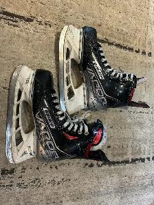 Bauer Vapor XLTX Pro Skates - Size 7 - D width - Photo 2