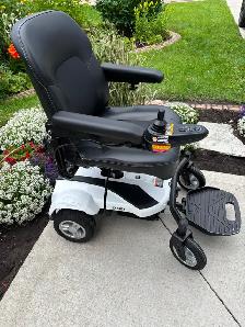 Mobility chair - Photo 2