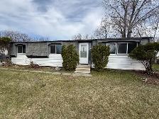 3 bedroom 1  bath house for rent in Oakbank