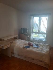 meubles usagés a vendre (cause vente de condo) - Photo 3