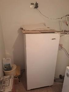 meubles usagés a vendre (cause vente de condo) - Photo 8