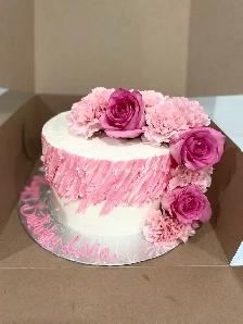 Milton Bakery Floral Cakes Custom cakee - Photo 6