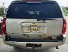 RARE 3/4ton 2500HD CHEVROLET SUBURBAN LS 4x4 and 8 passenger!! - Photo 4