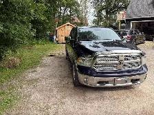 2013 Dodge Ram 1500 Crew Cab Laramie - Photo 3
