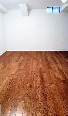 Renovated Bright 1 Bedroom Suite | Private Entrance | Vaughan - Photo 14