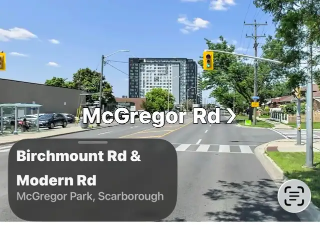 Bright Clean 1Bedroom Basement Utilities Included-Separate Entry