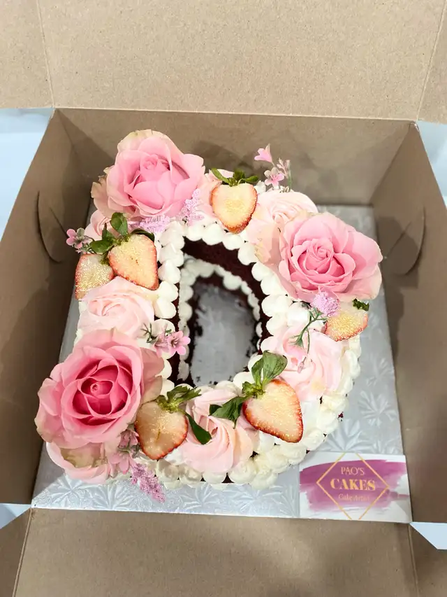 Letter cakes, custom cakes, Floral cakes
