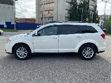 2016 Dodge Journey SXT - ALLOYS! BACK-UP CAM! 7 PASS! DVD! - Photo 3