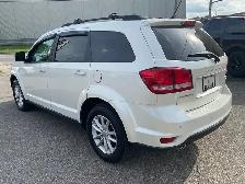 2016 Dodge Journey SXT - ALLOYS! BACK-UP CAM! 7 PASS! DVD! - Photo 4