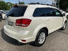 2016 Dodge Journey SXT - ALLOYS! BACK-UP CAM! 7 PASS! DVD! - Photo 6