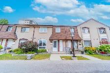 TOWN-HOUSE for Rent