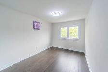 TOWN-HOUSE for Rent - Photo 12