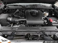 2021 TOYOTA TACOMA DOUBLE CAB V6 SR5 - Local Manitoba Vehicle | - Photo 8